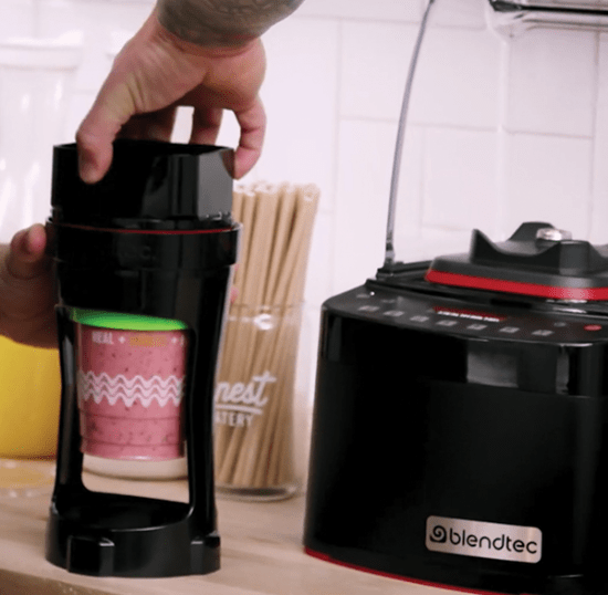 Blendtec Blenderi Blendtec blenderis Stealth Nitro 2.1