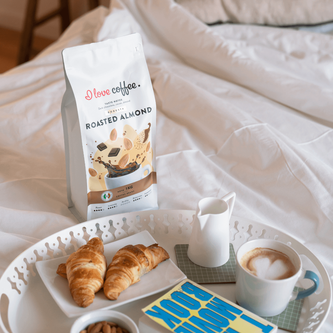 Es mīlu kafiju Kafijas pupiņas Roasted Almond kafijas pupiņas, 1 kg