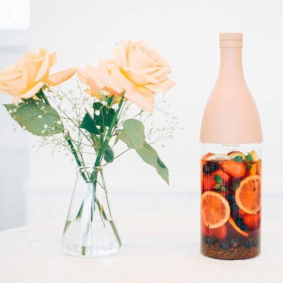 Hario Trauki Hario stikla pudele ar filtru, Aisne, rozā