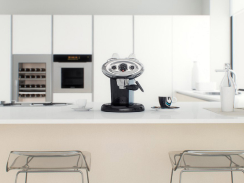 illy kapsulu automāts